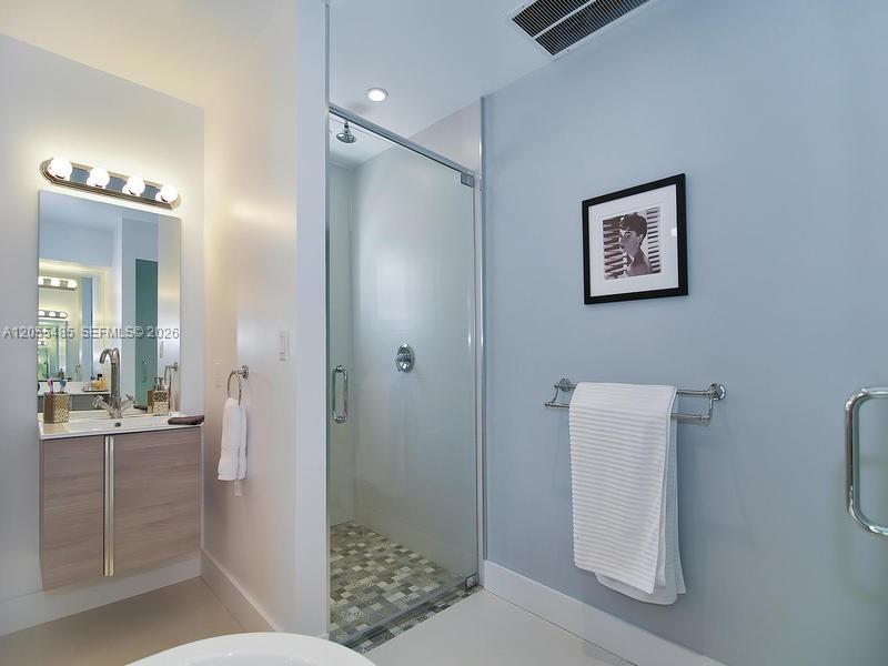 1365 Daytonia Road Miami Beach, FL 33141 - Photo 26 of 41 Gallery Image 26
