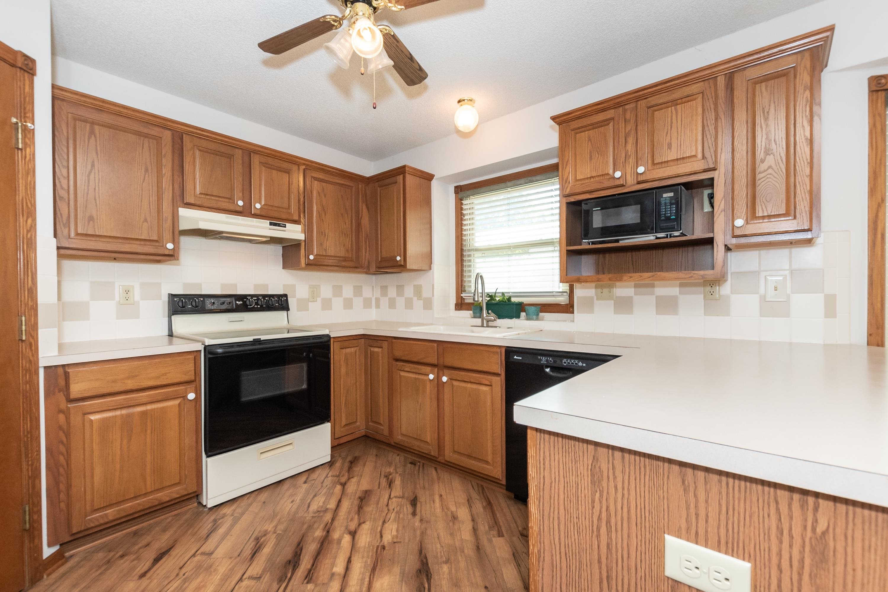 801 South Stagecoach Street Wichita, KS 67230 - Photo 11 of 20