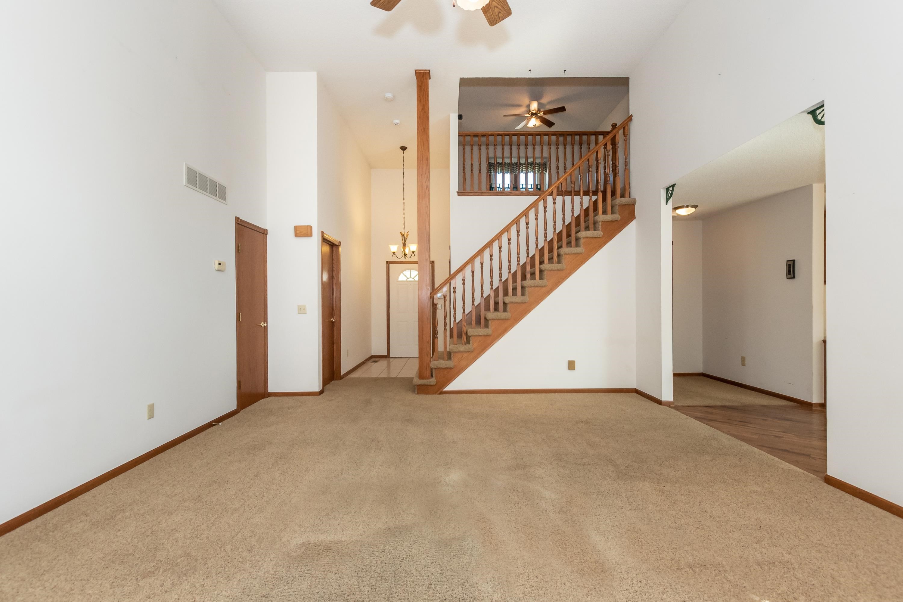 801 South Stagecoach Street Wichita, KS 67230 - Photo 7 of 20