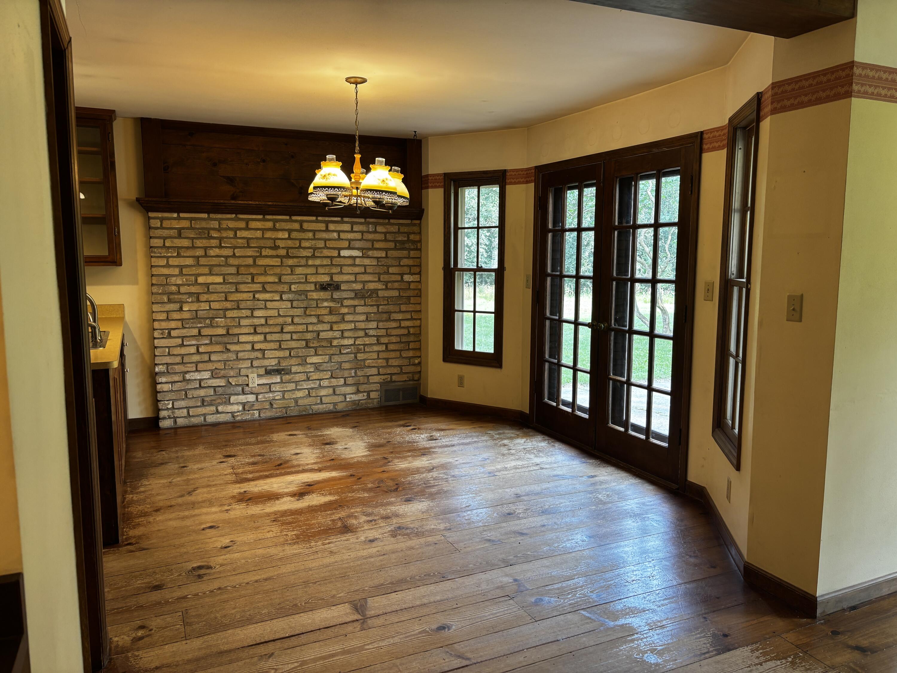 324 South Sawyer Road Summit, WI 53066 - Photo 15 of 48 Kitchen Dining Area