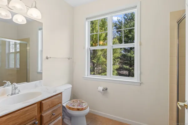 $4,000 | 42 Jo Al, Unit 42, Newtown, CT 06470