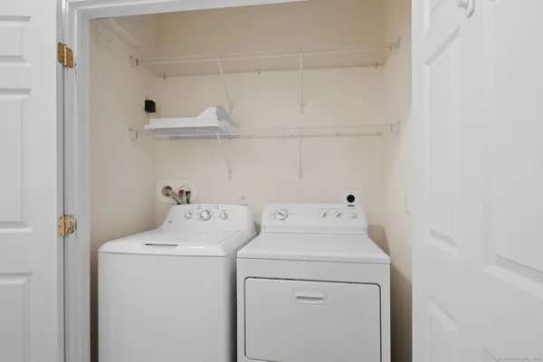 $4,000 | 42 Jo Al, Unit 42, Newtown, CT 06470