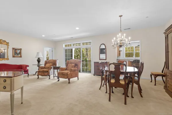 $4,000 | 42 Jo Al, Unit 42, Newtown, CT 06470
