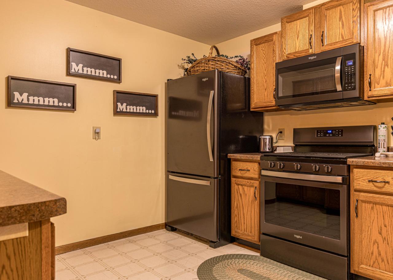 8430 Grant Road Minocqua, WI 54548 - Photo 16 of 24 Gallery Image 16