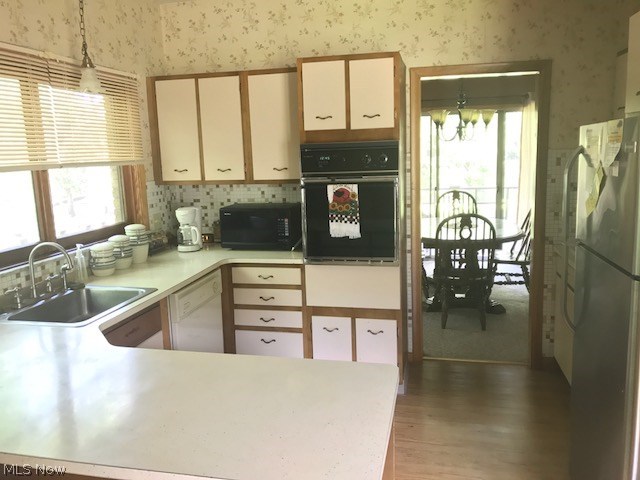 58 Warner Road Southeast Hubbard, OH 44425 - Photo 9 of 29 Gallery Image 9