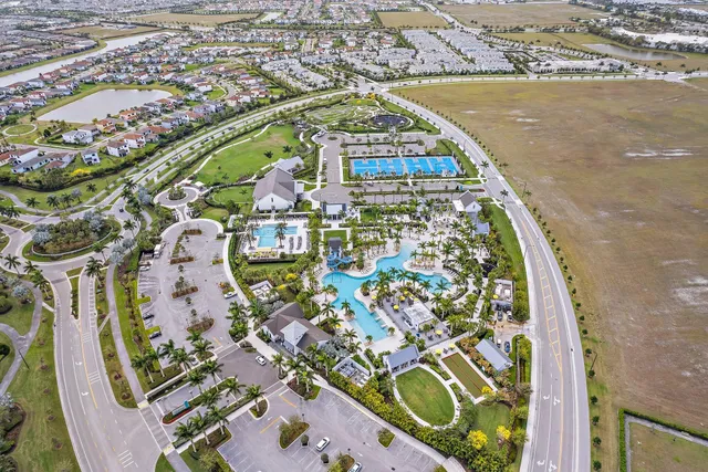 $929,500 | 5841 Whippoorwill Circle, Westlake, FL 33470