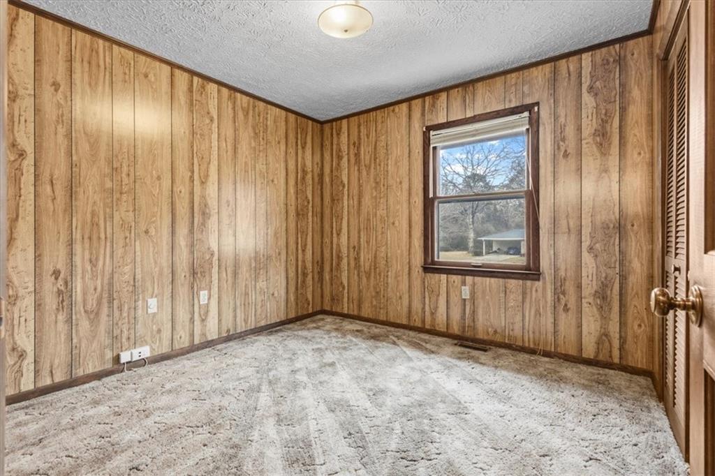 202 Ridgewood Road Cedartown, GA 30125 - Photo 27 of 45 a view of an empty room with a window