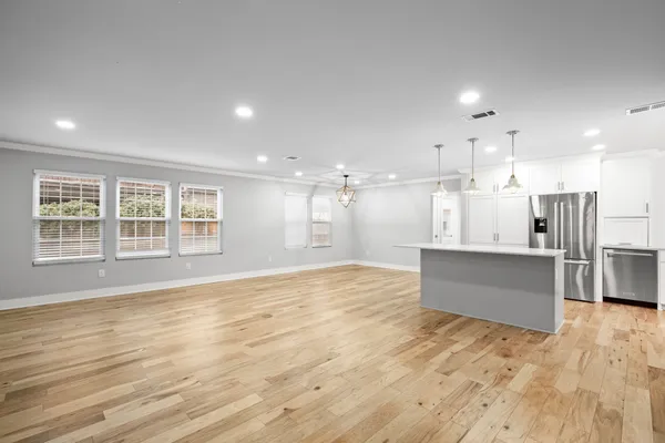 $5,500 | 3307 Garden Villa Lane, Austin, TX 78704