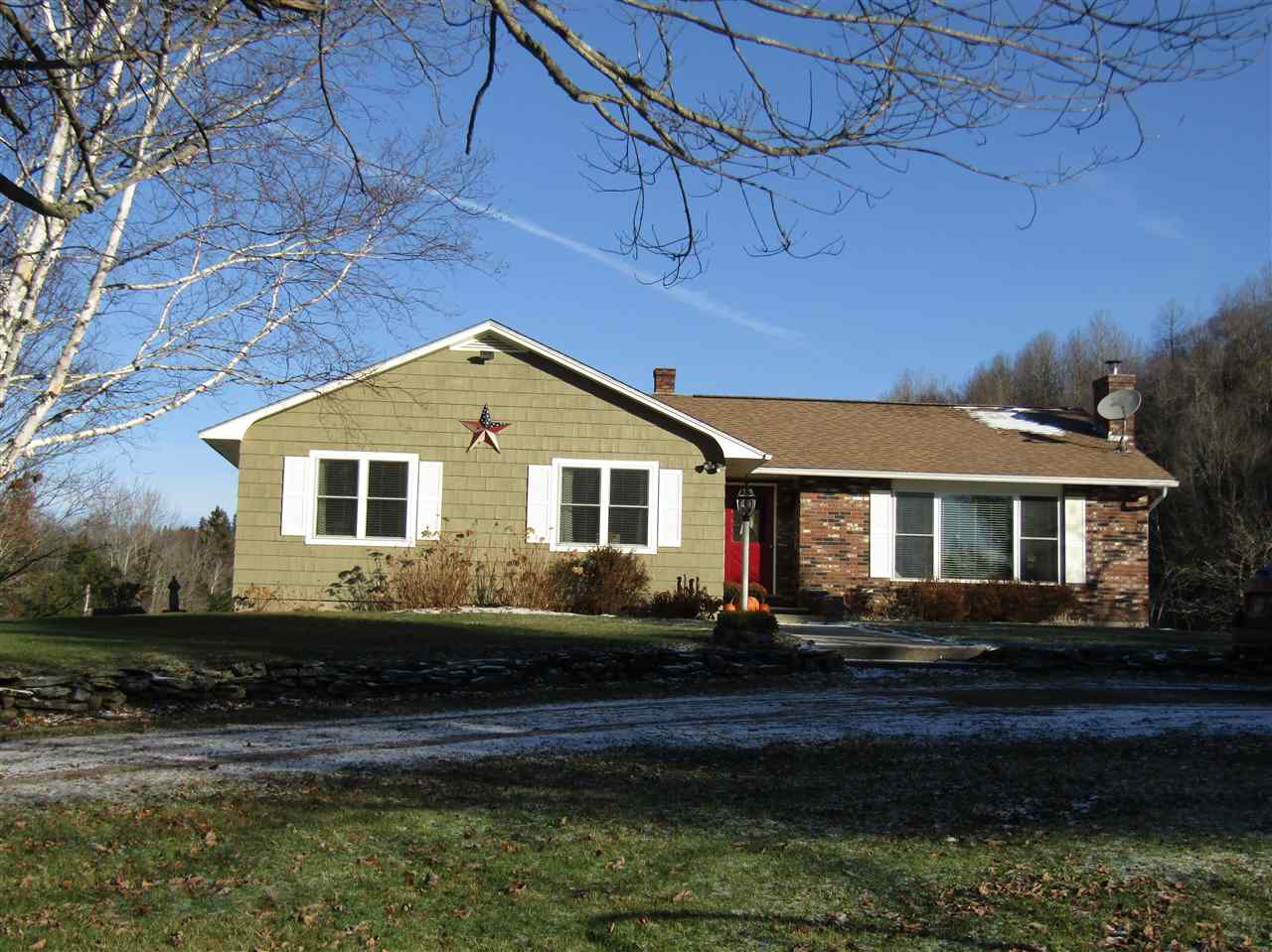 109 Reed Road Colebrook, NH 03576 - Photo 4 of 40
