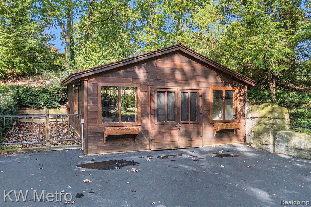 4130 Rurik Drive Howell, MI 48843 - Photo 8 of 71
