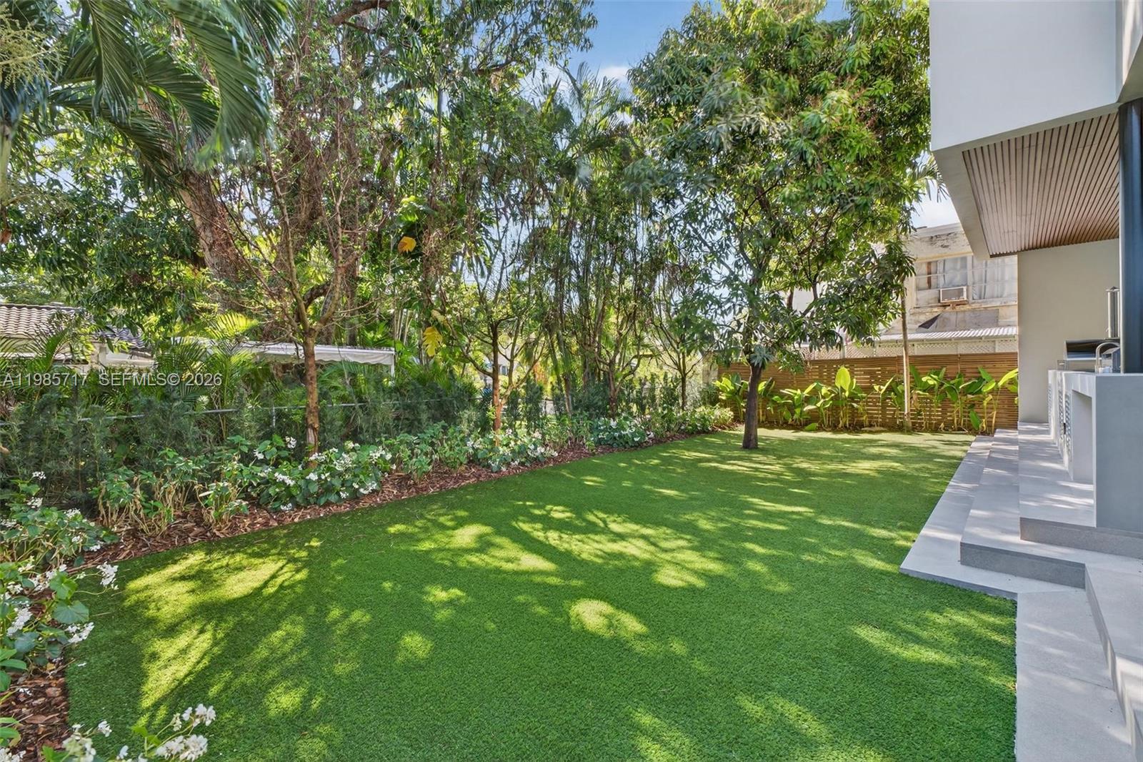 234 Southwest 22nd Road Miami, FL 33129 - Photo 38 of 94