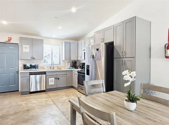 $3,400 | 13244 El Cajon Drive, Desert Hot Springs, CA 92240