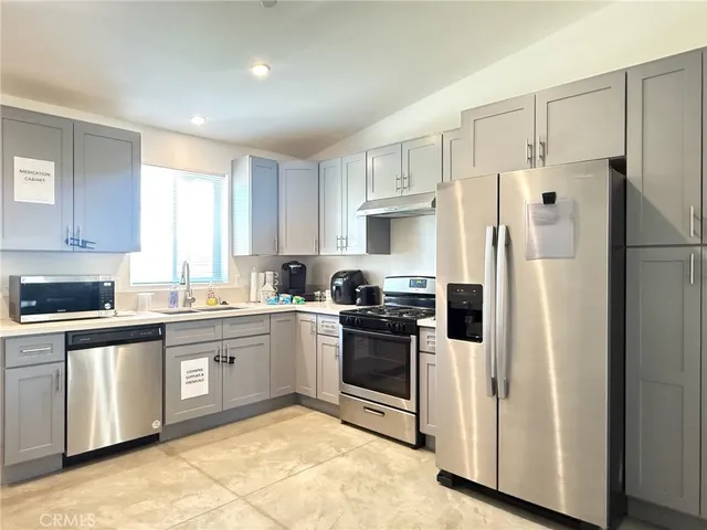 $3,400 | 13244 El Cajon Drive, Desert Hot Springs, CA 92240