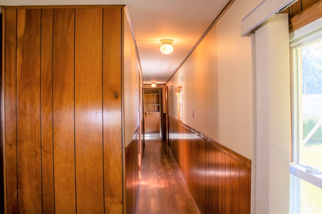 28 Lamplighter Lane Springfield, MA 01119 - Photo 11 of 27 Gallery Image 11