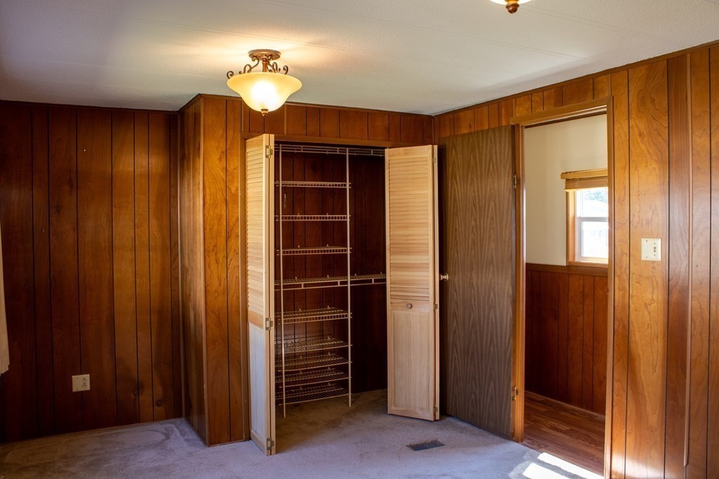 28 Lamplighter Lane Springfield, MA 01119 - Photo 13 of 27 Gallery Image 13