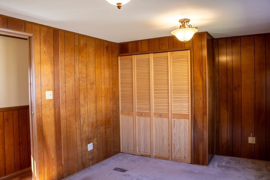 28 Lamplighter Lane Springfield, MA 01119 - Photo 14 of 27 Gallery Image 14