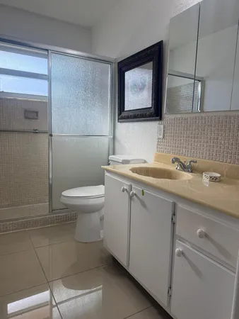 $2,000 | 5775 Fernley Drive West, Unit 131, West Palm Beach, FL 33415