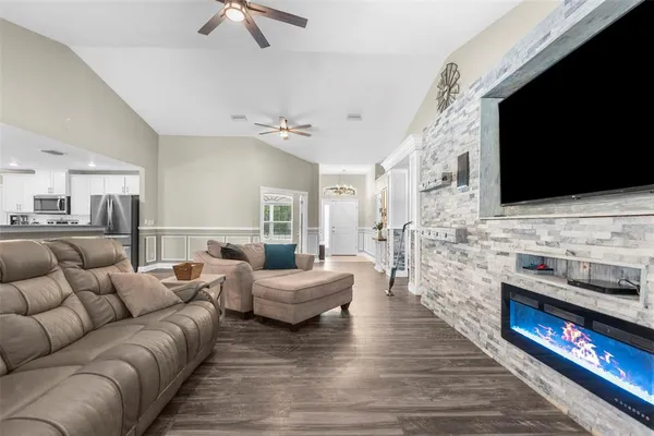 $679,000 | 18209 Meadowlark Circle, Weeki Wachee, FL 34614