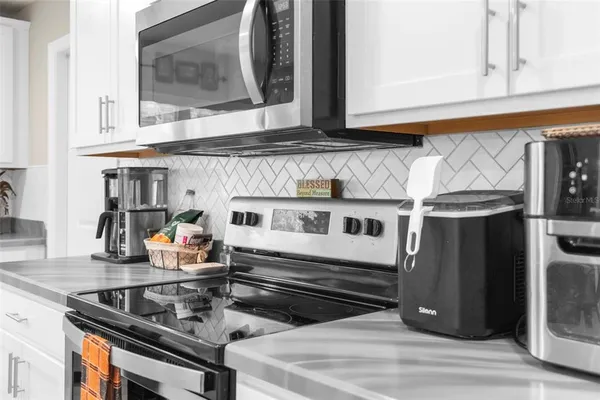 $679,000 | 18209 Meadowlark Circle, Weeki Wachee, FL 34614