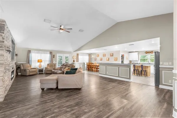 $679,000 | 18209 Meadowlark Circle, Weeki Wachee, FL 34614