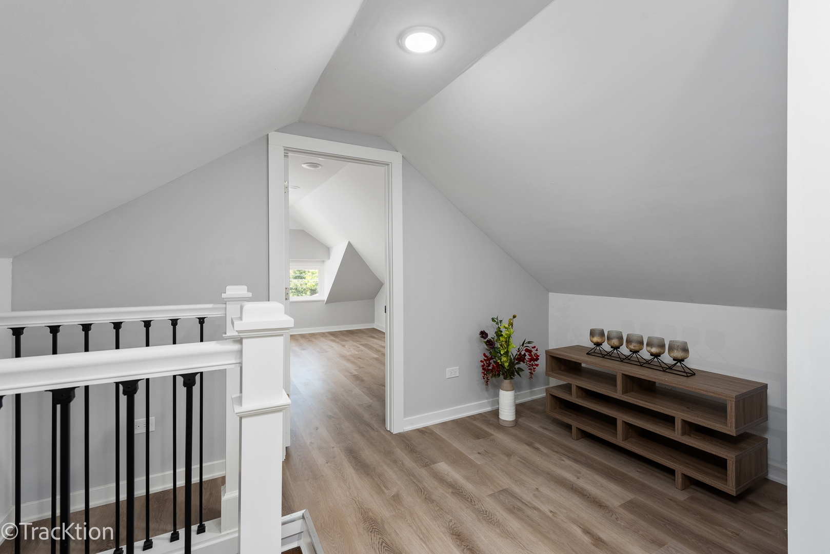 9408 South Rhodes Avenue Chicago, IL 60619 - Photo 12 of 23 Gallery Image 12