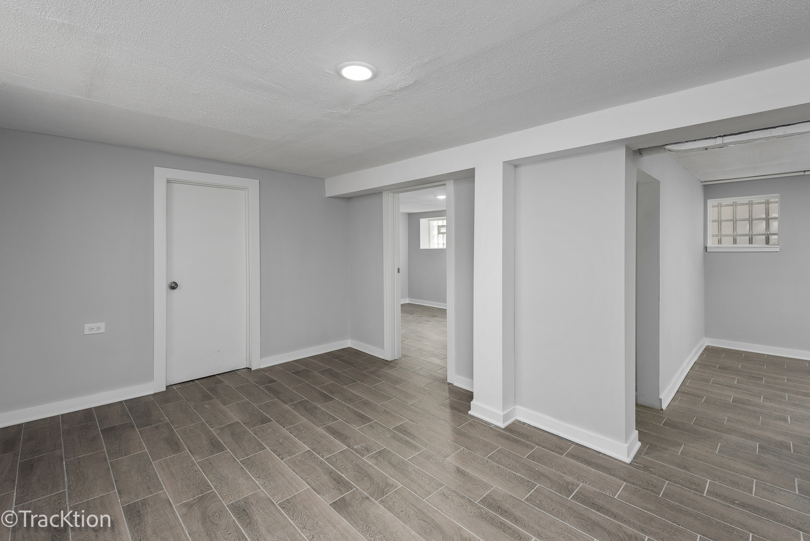 9408 South Rhodes Avenue Chicago, IL 60619 - Photo 21 of 23 Gallery Image 21