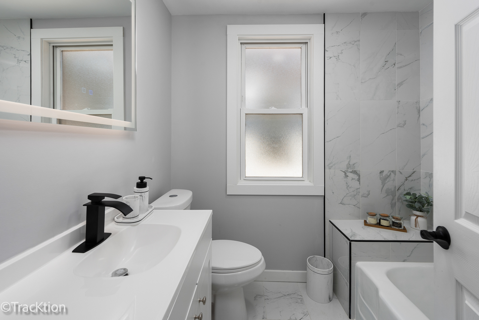 9408 South Rhodes Avenue Chicago, IL 60619 - Photo 9 of 23 Gallery Image 9