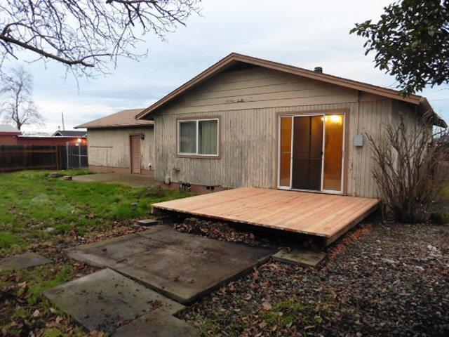 1661 Springbrook Road Medford, OR 97504 - Photo 4 of 16 Additional Photo