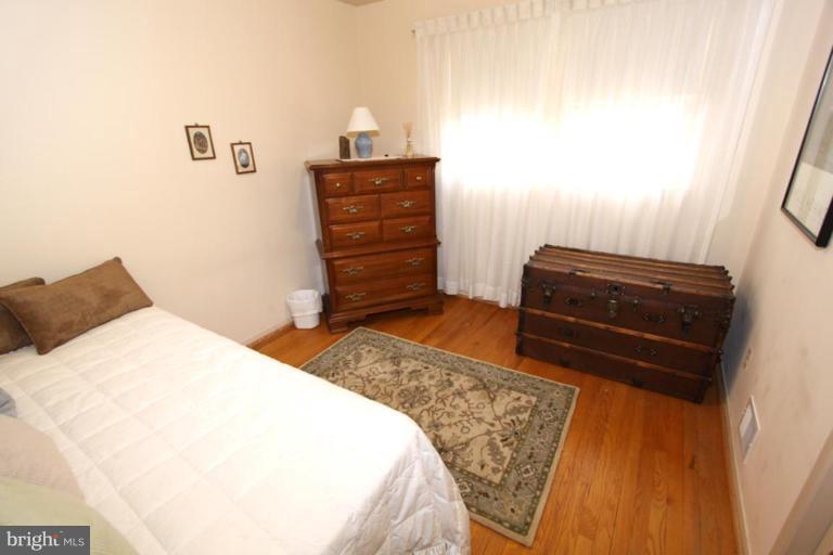 8104 Adair Lane Springfield, VA 22151 - Photo 19 of 30 Bedroom #3