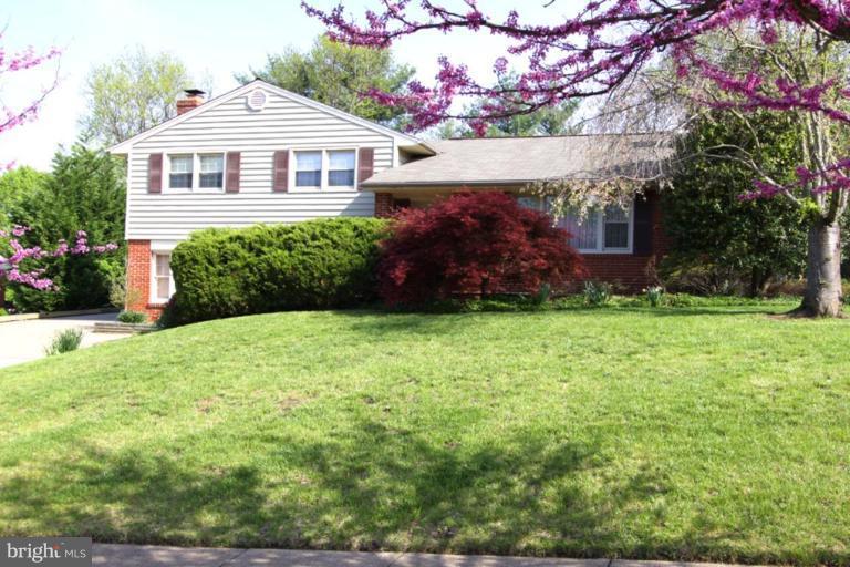 8104 Adair Lane Springfield, VA 22151 - Photo 3 of 30 Exterior #3