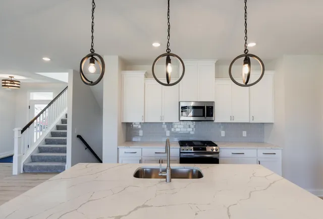 $4,300 | 10226 Arrowwood Path, Woodbury, MN 55129