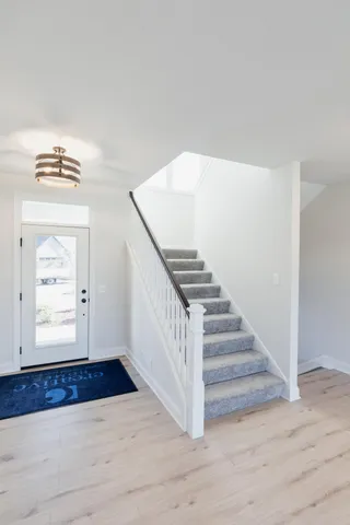 $4,300 | 10226 Arrowwood Path, Woodbury, MN 55129