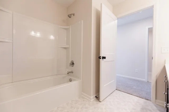 $4,300 | 10226 Arrowwood Path, Woodbury, MN 55129