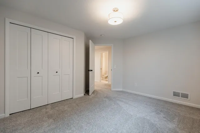 $4,300 | 10226 Arrowwood Path, Woodbury, MN 55129