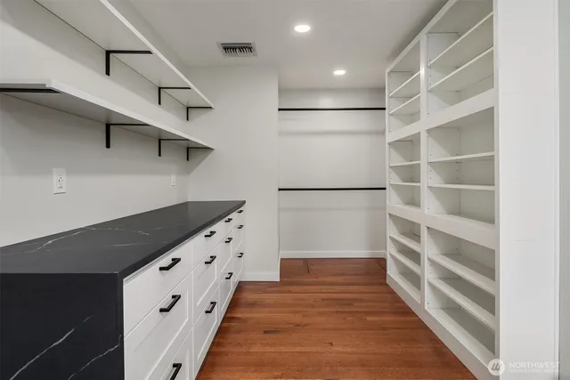 $2,495,000 | 6070 Seward Park Avenue South, Seattle, WA 98118