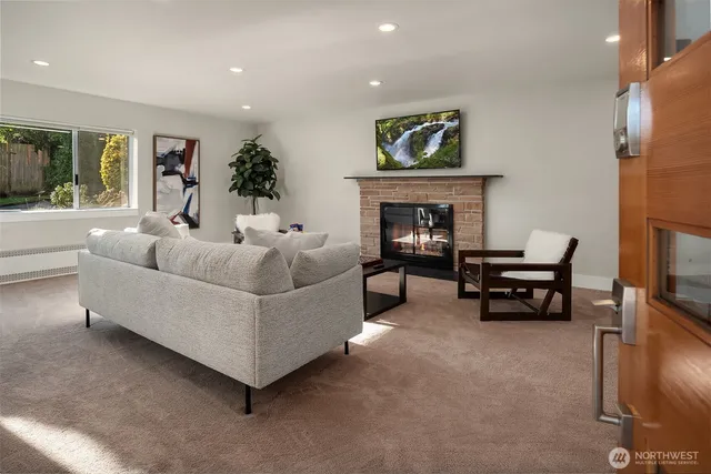 $2,495,000 | 6070 Seward Park Avenue South, Seattle, WA 98118