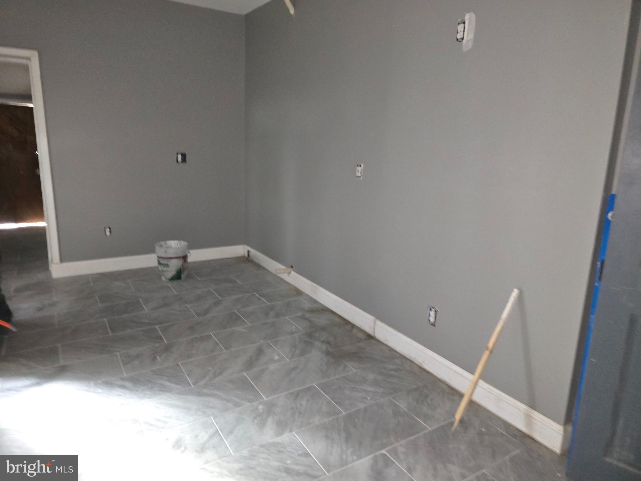 424 Highland Avenue Chester, PA 19013 - Photo 11 of 13 a view of room