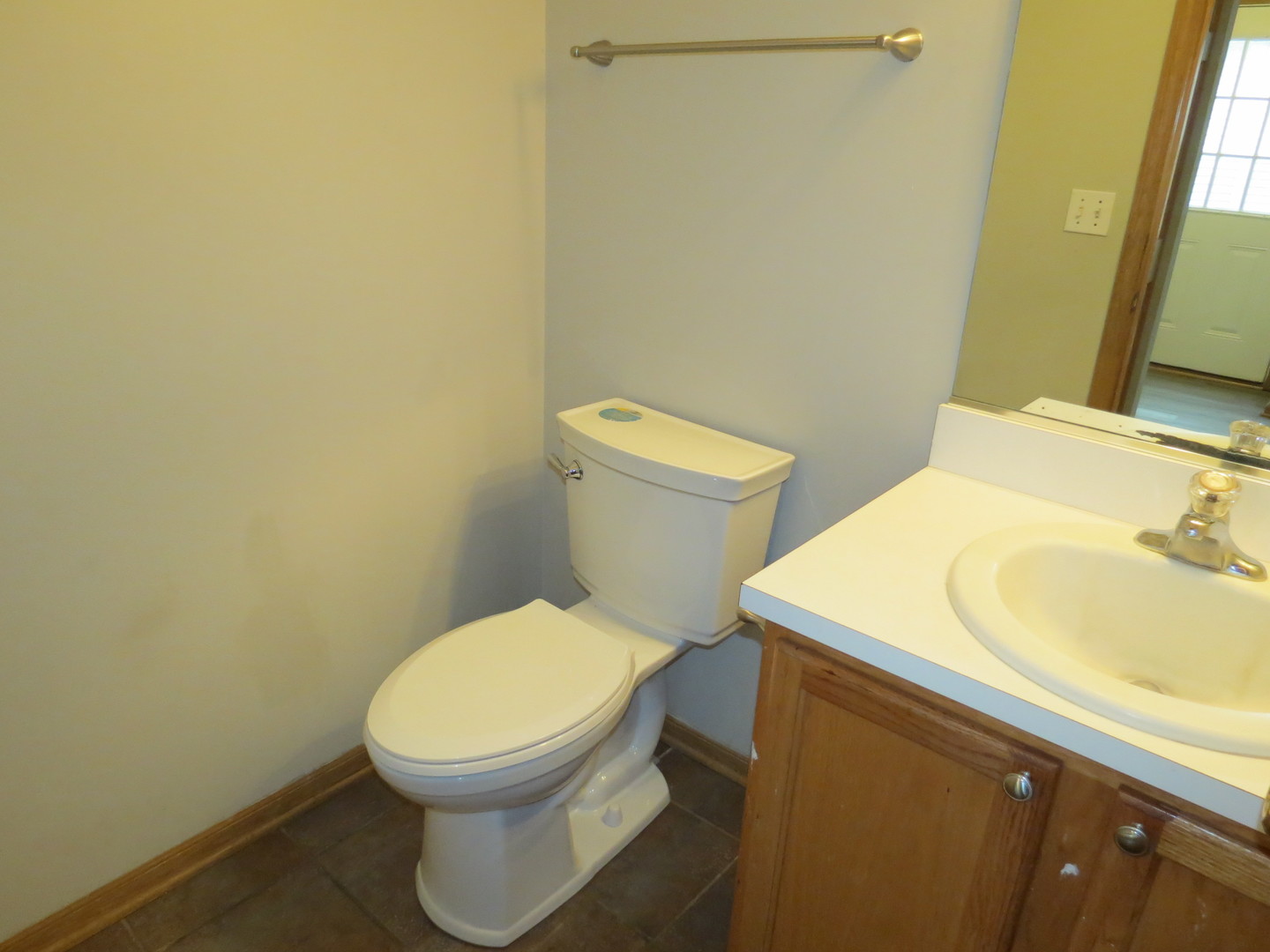 191 Mountain Laurel Court Romeoville, IL 60446 - Photo 14 of 29 a bathroom with a sink and a toilet
