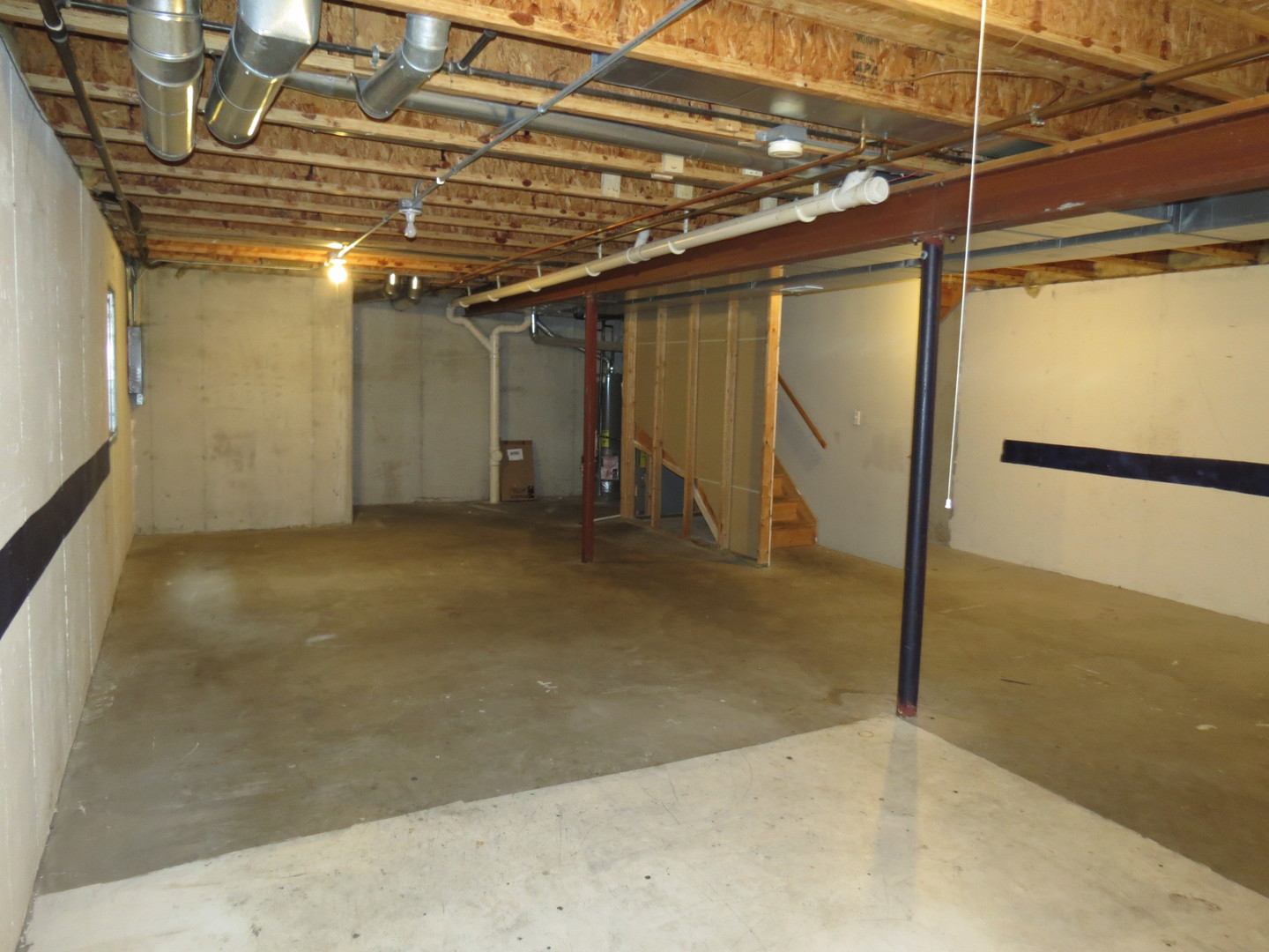 191 Mountain Laurel Court Romeoville, IL 60446 - Photo 24 of 29 a view of an empty room