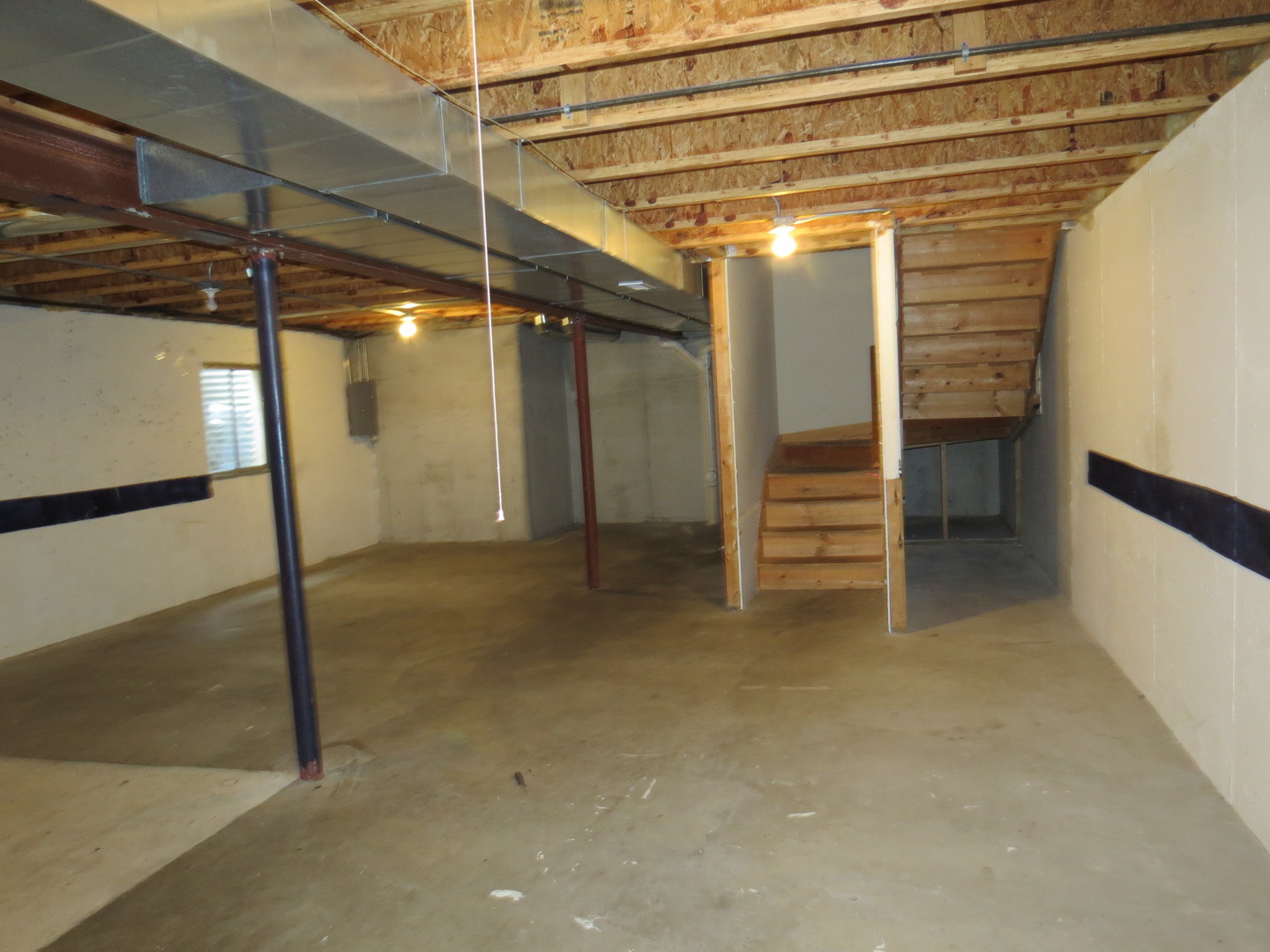 191 Mountain Laurel Court Romeoville, IL 60446 - Photo 27 of 29 a view of an empty room with a window