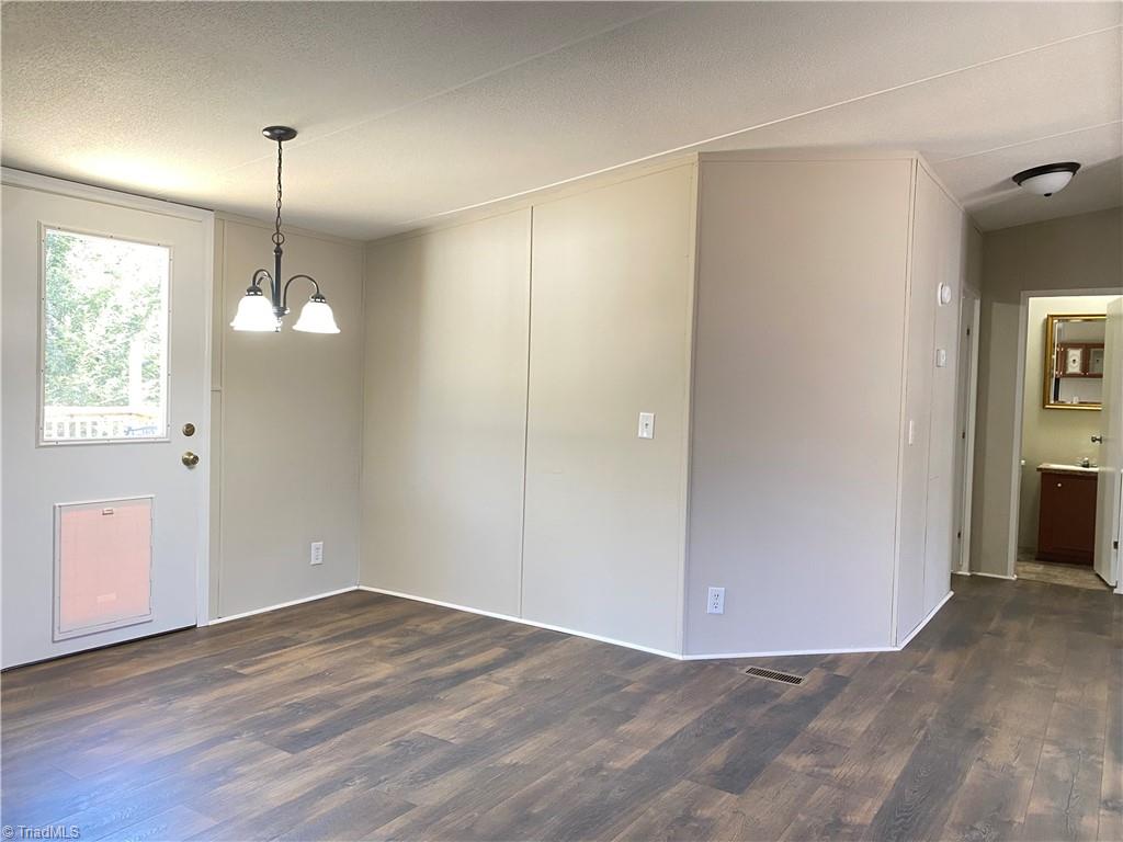 1517 Windy Ridge Road North Wilkesboro, NC 28659 - Photo 13 of 27 Gallery Image 13