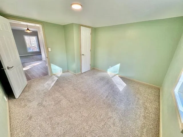 $179,500 | 21 Thornapple Lake Road, Nashville, MI 49073