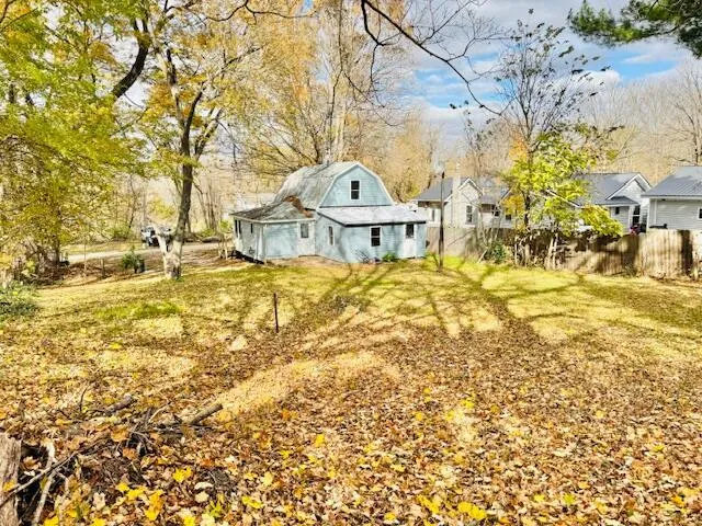 $179,500 | 21 Thornapple Lake Road, Nashville, MI 49073