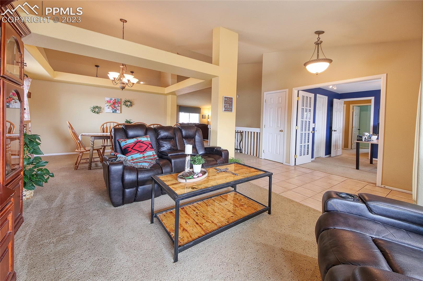 7724 McLaughlin Road Peyton, CO 80831 - Photo 9 of 23 Living Room