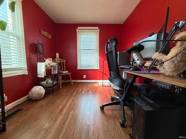 $159,900 | 201 S Street, Bedford, IN 47421