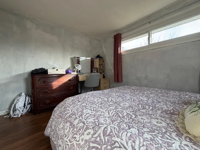 $159,900 | 201 S Street, Bedford, IN 47421