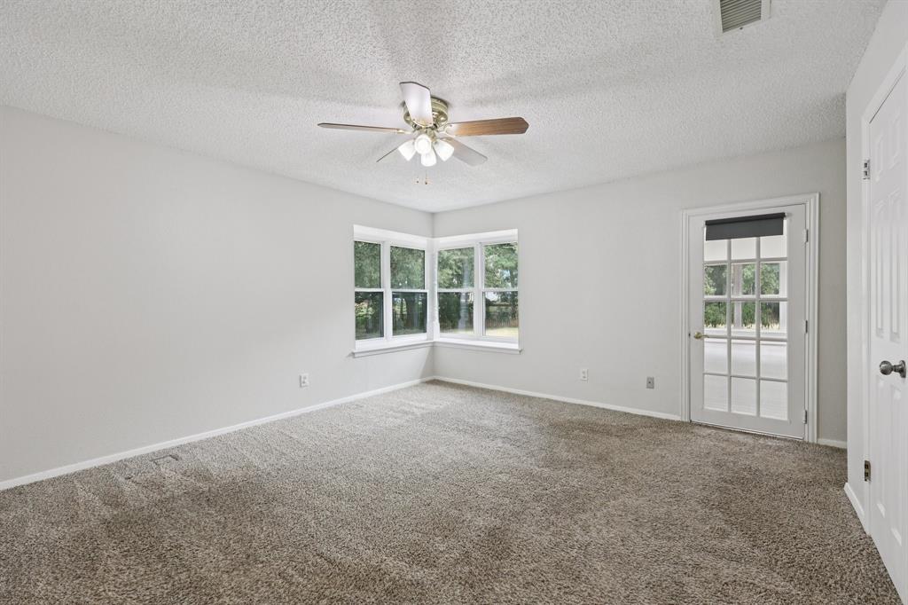 2417 Meadow Court Bedford, TX 76021 - Photo 16 of 28