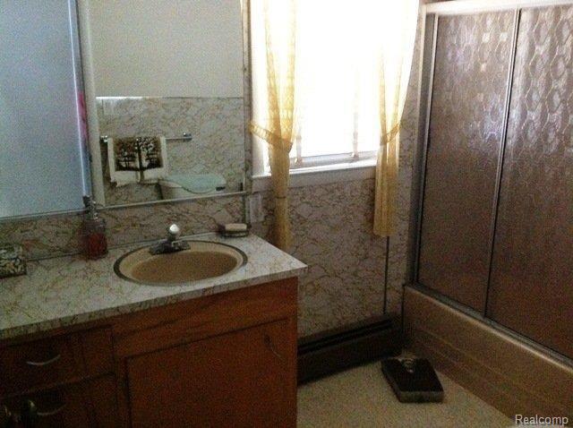 5247 Pointe Tremble Road Algonac, MI 48001 - Photo 12 of 22 Bath.JPG
