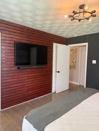$3,000 | 436 Degan Avenue, Lewisville, TX 75057