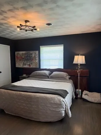 $3,000 | 436 Degan Avenue, Lewisville, TX 75057